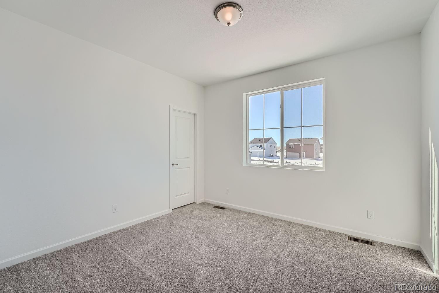 MLS Image #21 for 2916  oxley street,strasburg, Colorado