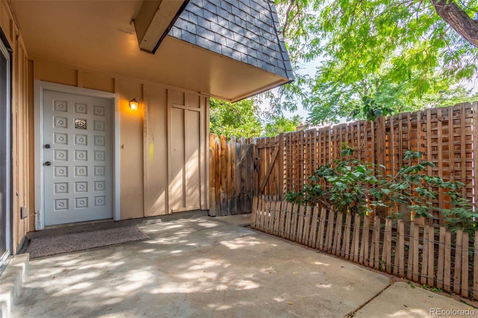 MLS Image #21 for 7995 e mississippi avenue,denver, Colorado
