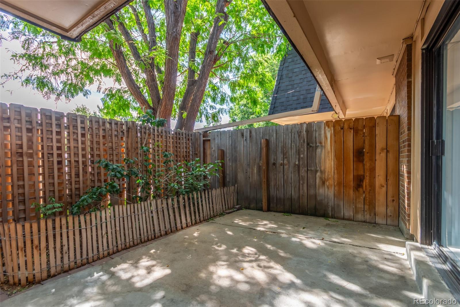 MLS Image #22 for 7995 e mississippi avenue,denver, Colorado