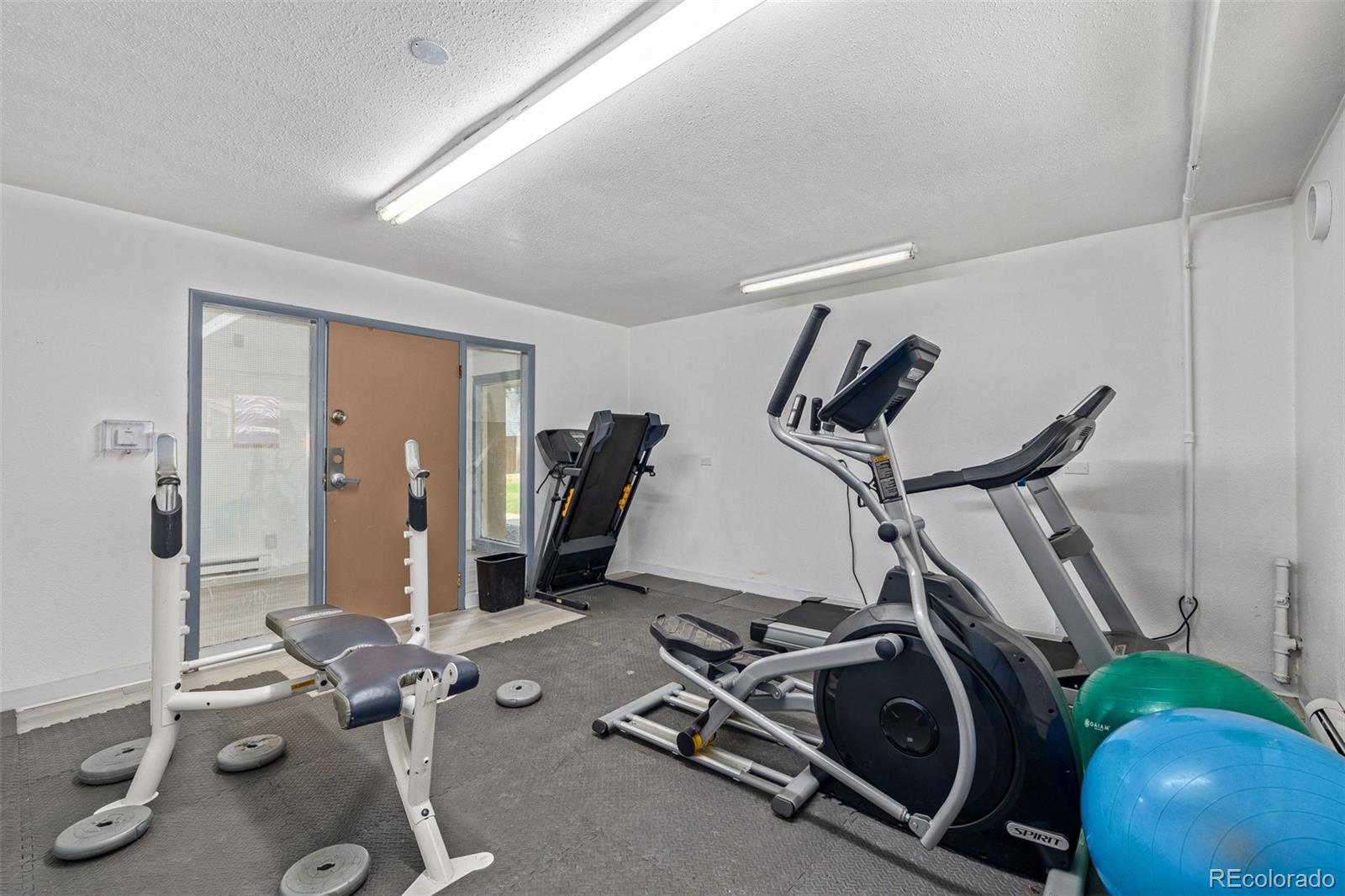 MLS Image #27 for 7995 e mississippi avenue,denver, Colorado