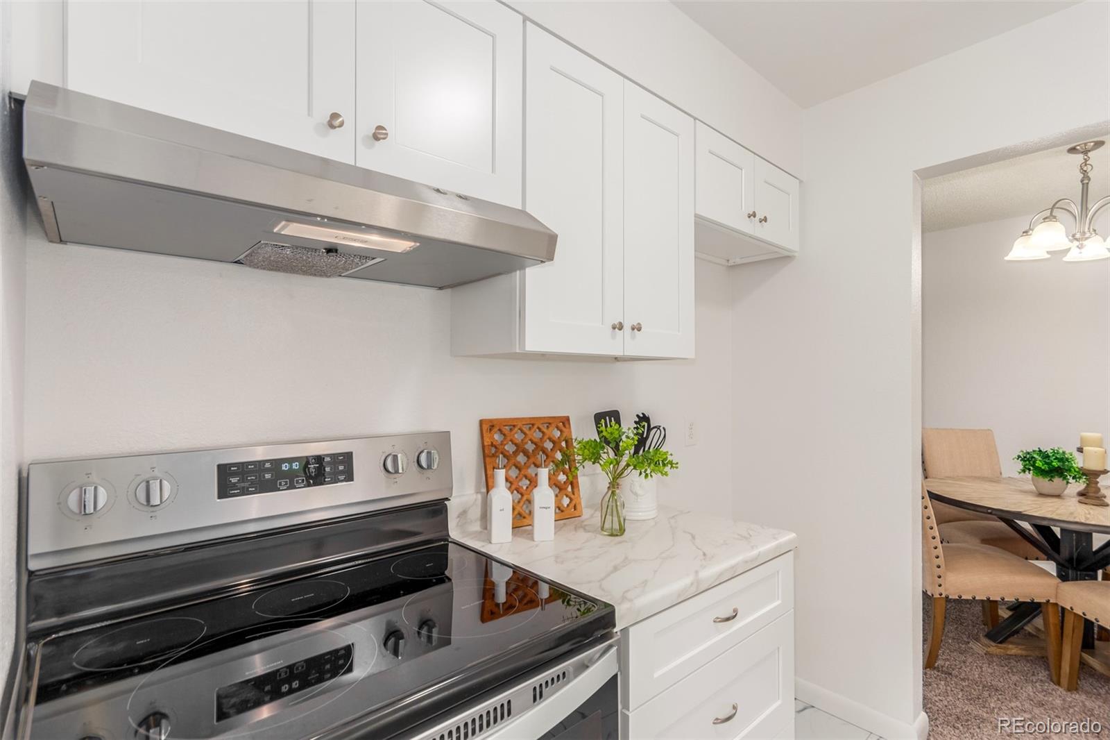 MLS Image #6 for 7995 e mississippi avenue,denver, Colorado