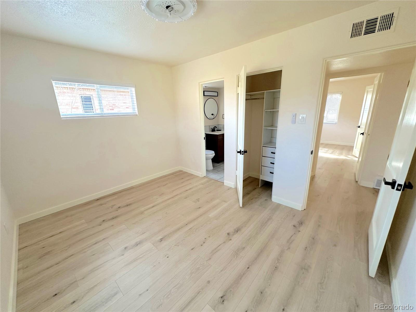 MLS Image #29 for 1120  tucson street,aurora, Colorado