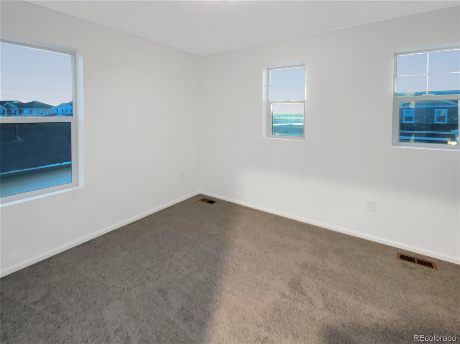 MLS Image #21 for 810 n vandriver way,aurora, Colorado