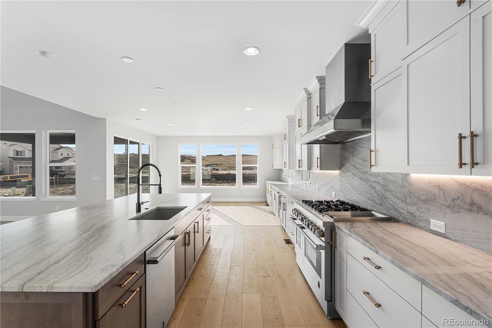 MLS Image #11 for 6529  still pine circle,castle pines, Colorado