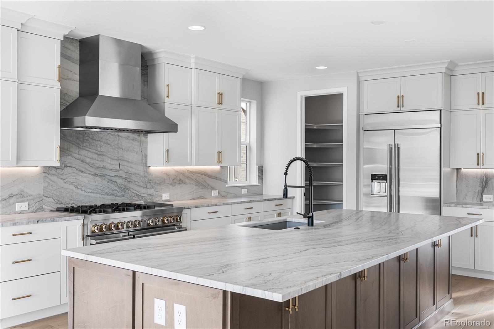 MLS Image #4 for 6529  still pine circle,castle pines, Colorado