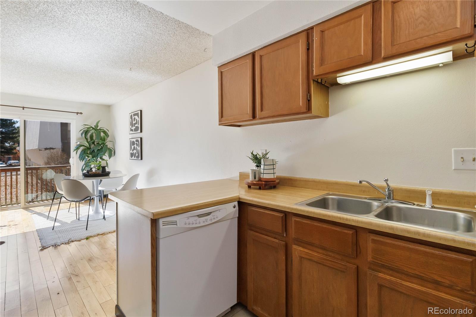 MLS Image #13 for 1693  carr street a,lakewood, Colorado