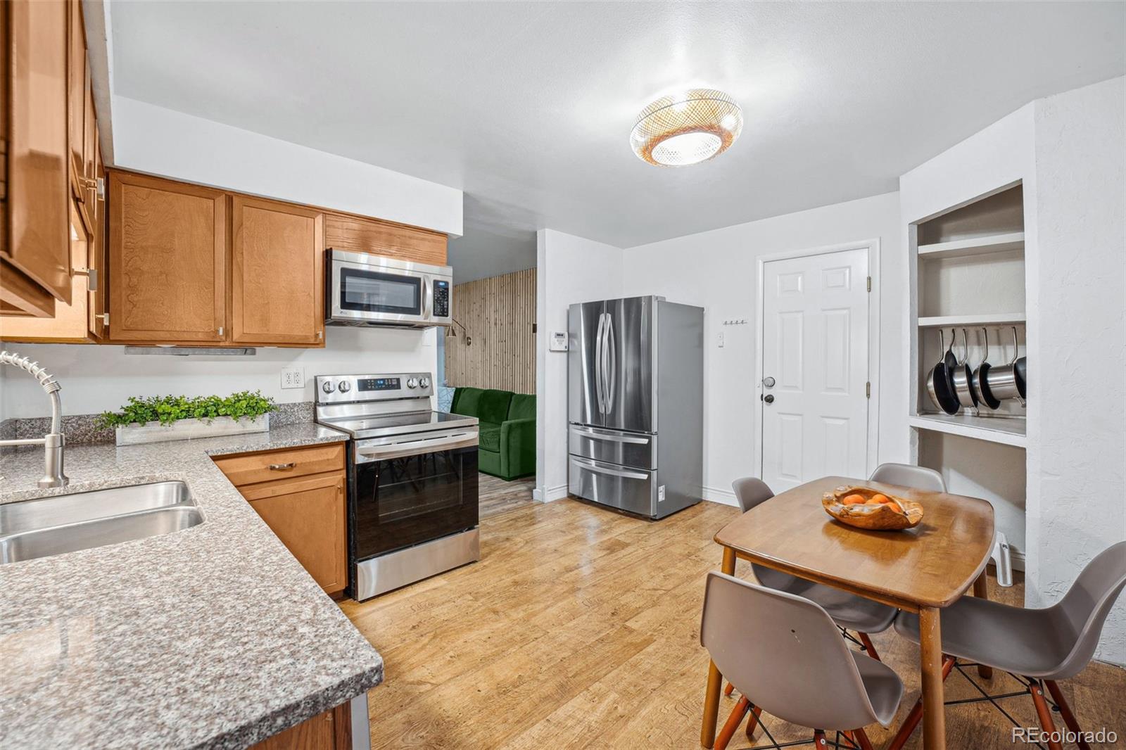 MLS Image #16 for 8261  delaware street,denver, Colorado