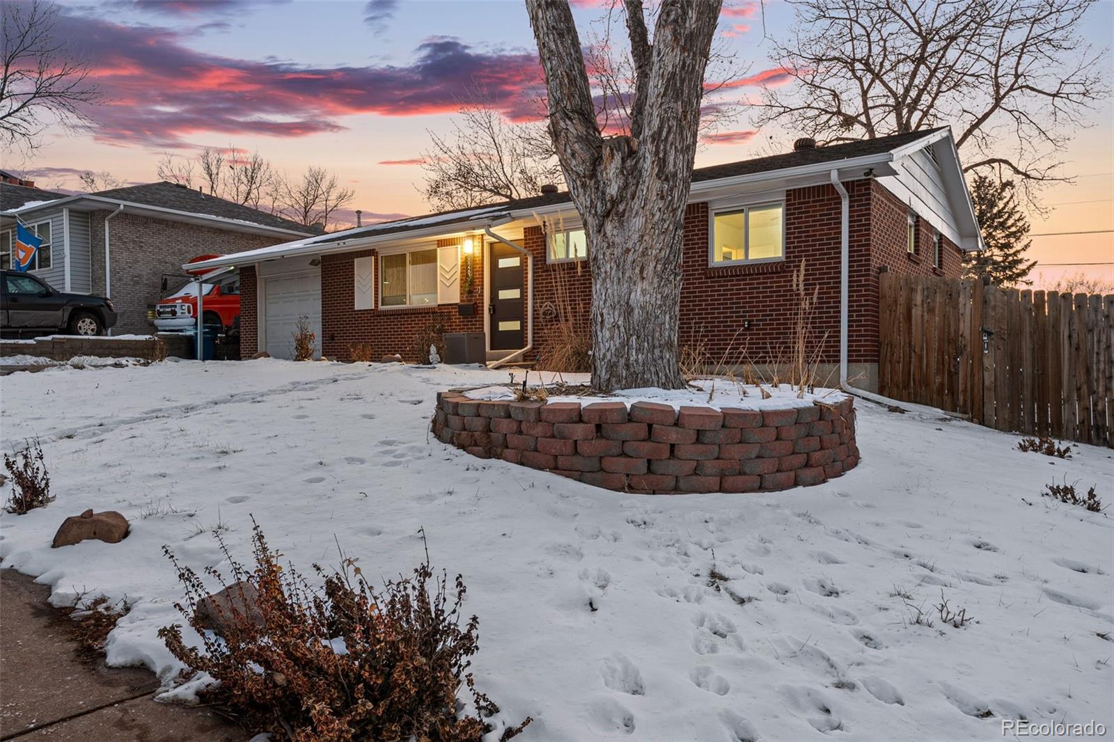 MLS Image #38 for 8261  delaware street,denver, Colorado