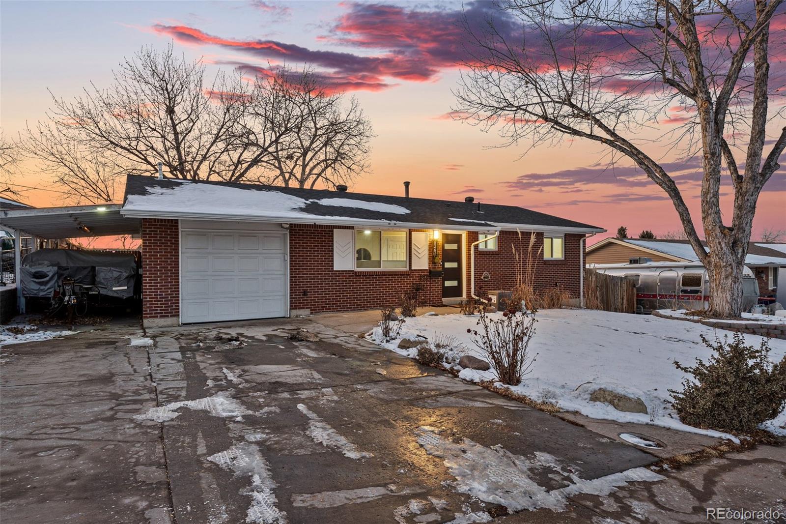 MLS Image #7 for 8261  delaware street,denver, Colorado