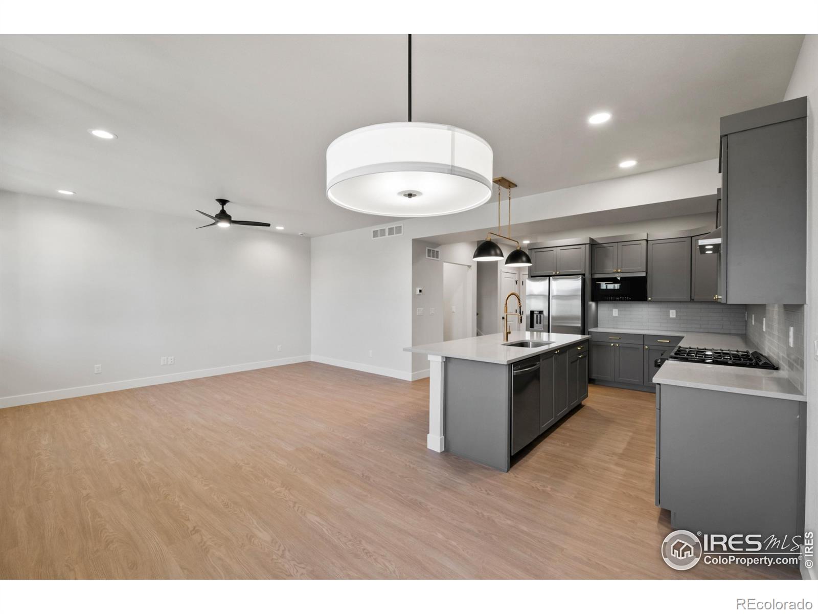 MLS Image #3 for 648  greenspire drive,windsor, Colorado