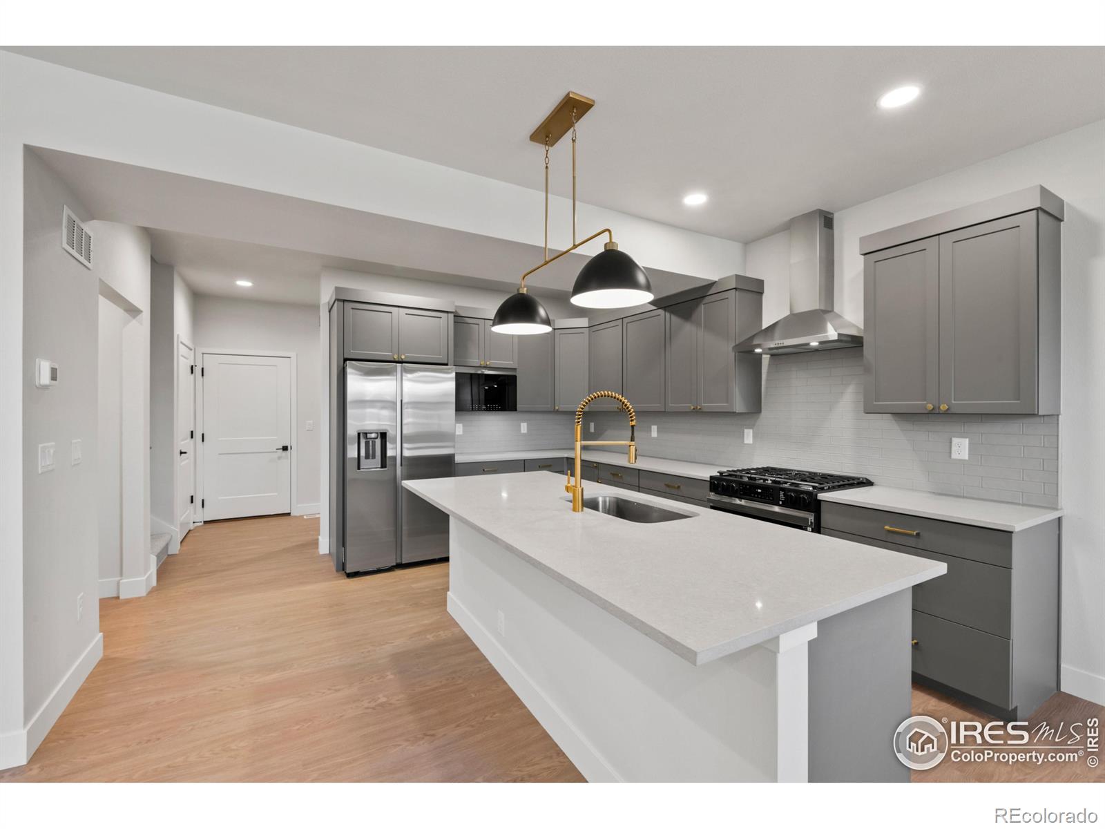MLS Image #4 for 648  greenspire drive,windsor, Colorado