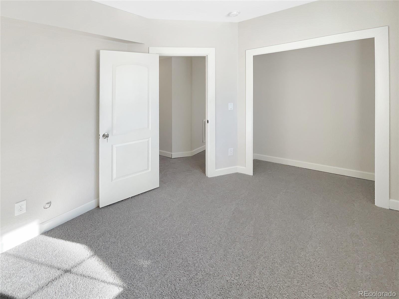 MLS Image #33 for 26226 e canal place,aurora, Colorado
