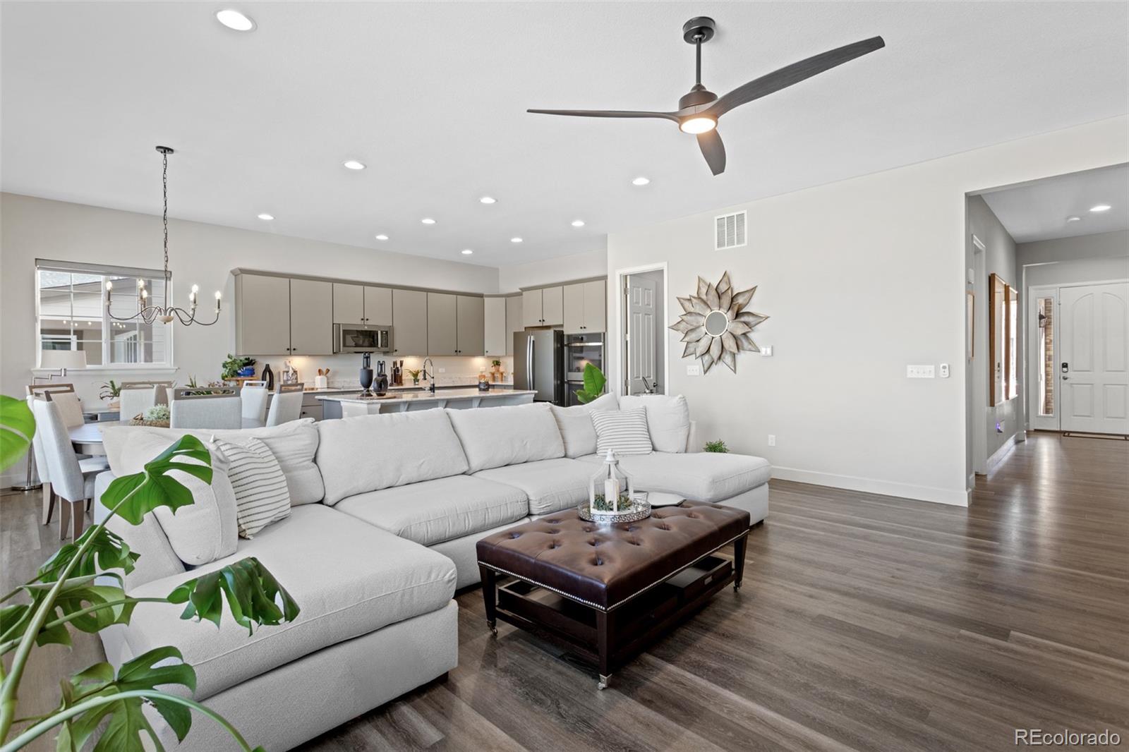MLS Image #11 for 7033 s waterloo way,aurora, Colorado
