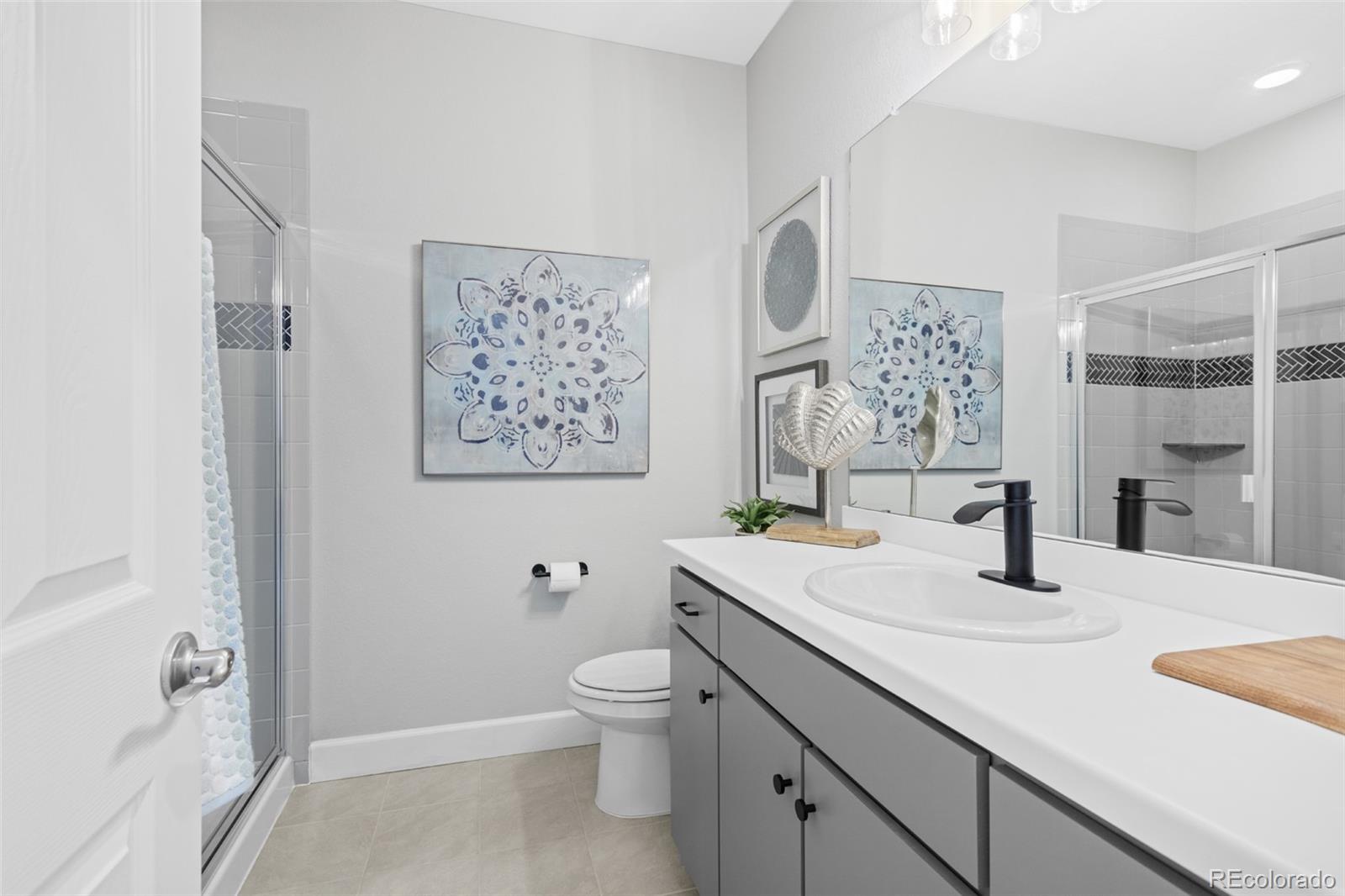 MLS Image #38 for 7033 s waterloo way,aurora, Colorado
