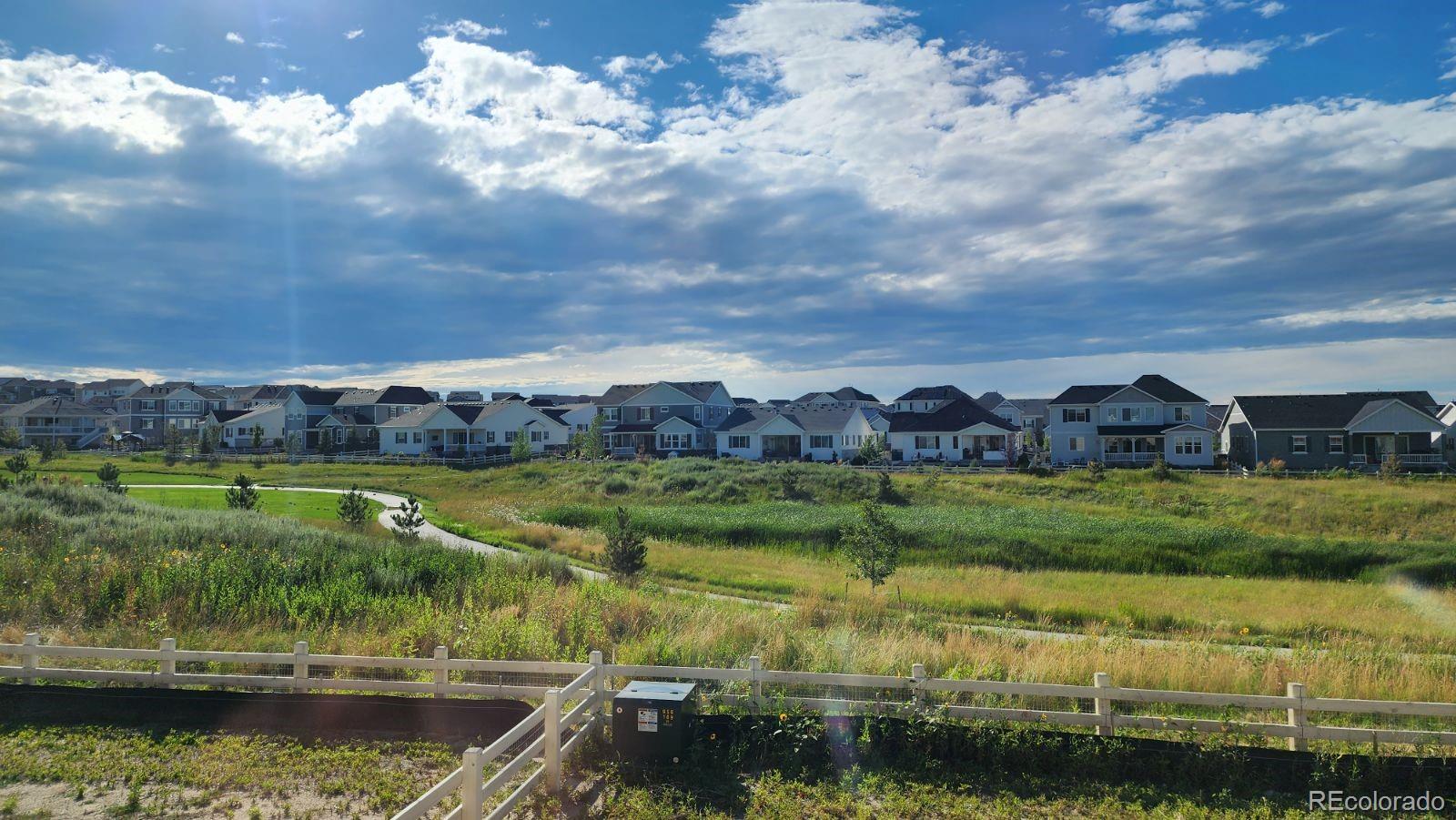 MLS Image #5 for 7033 s waterloo way,aurora, Colorado