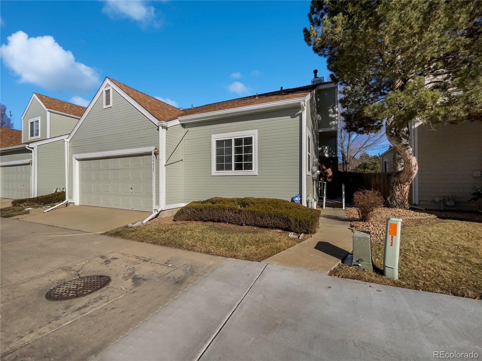 MLS Image #0 for 6442  yank court c,arvada, Colorado