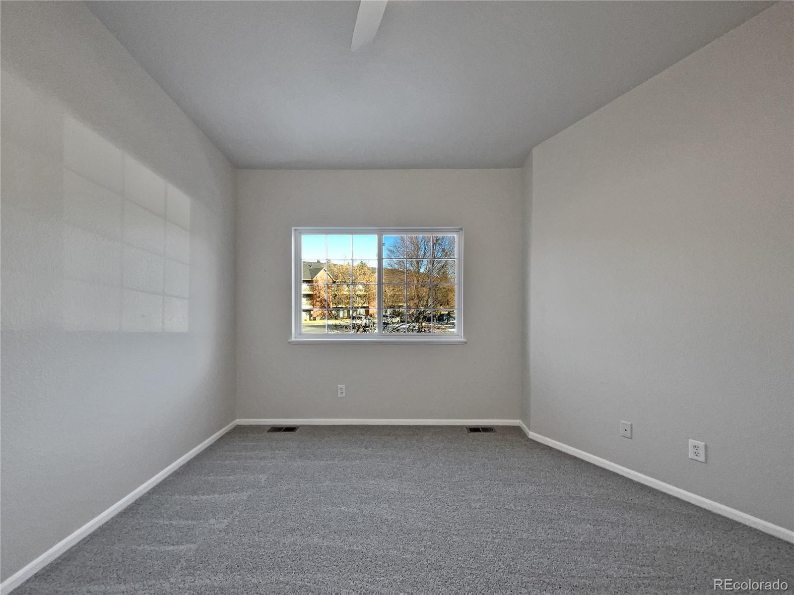 MLS Image #12 for 6442  yank court c,arvada, Colorado