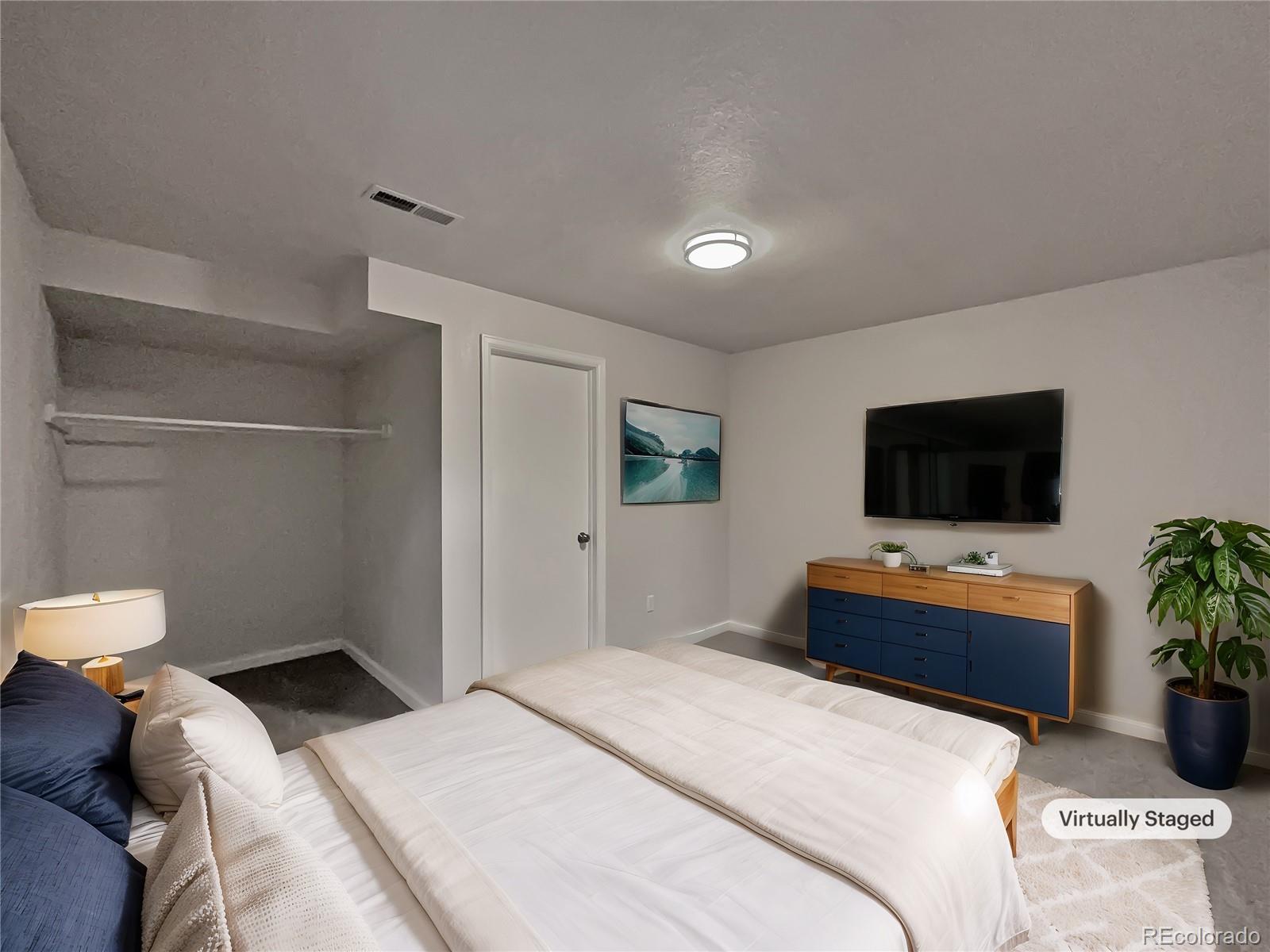 MLS Image #3 for 6442  yank court c,arvada, Colorado