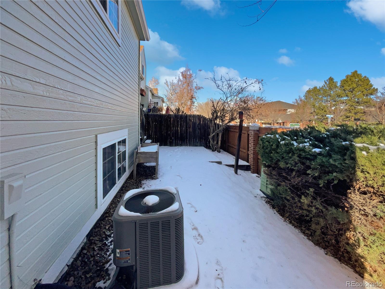 MLS Image #7 for 6442  yank court c,arvada, Colorado
