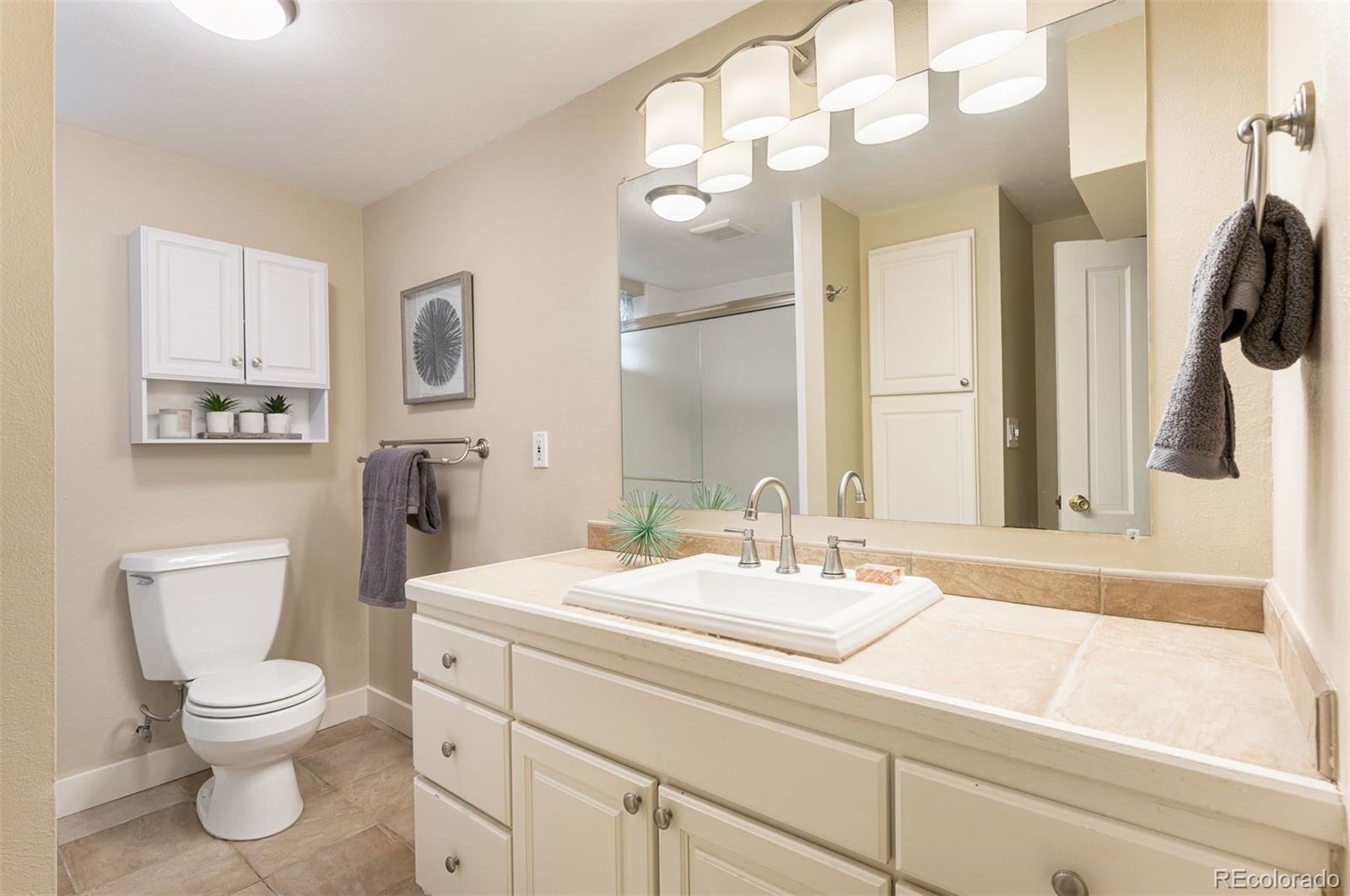 MLS Image #26 for 1253 s race street,denver, Colorado