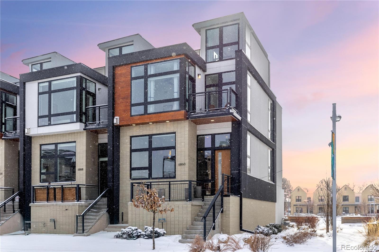 MLS Image #0 for 6860 e lowry boulevard,denver, Colorado
