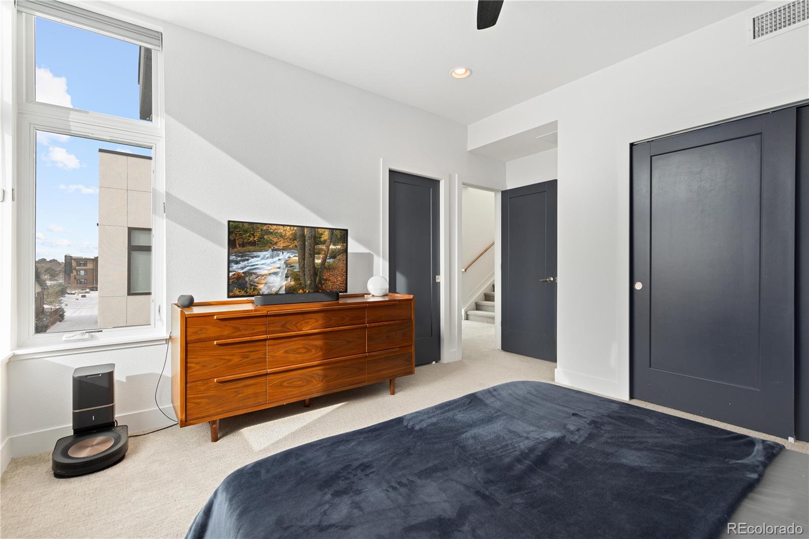 MLS Image #29 for 6860 e lowry boulevard,denver, Colorado