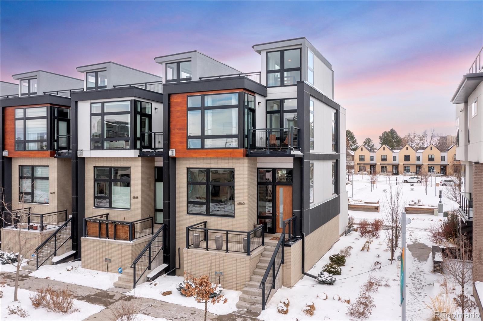 MLS Image #40 for 6860 e lowry boulevard,denver, Colorado