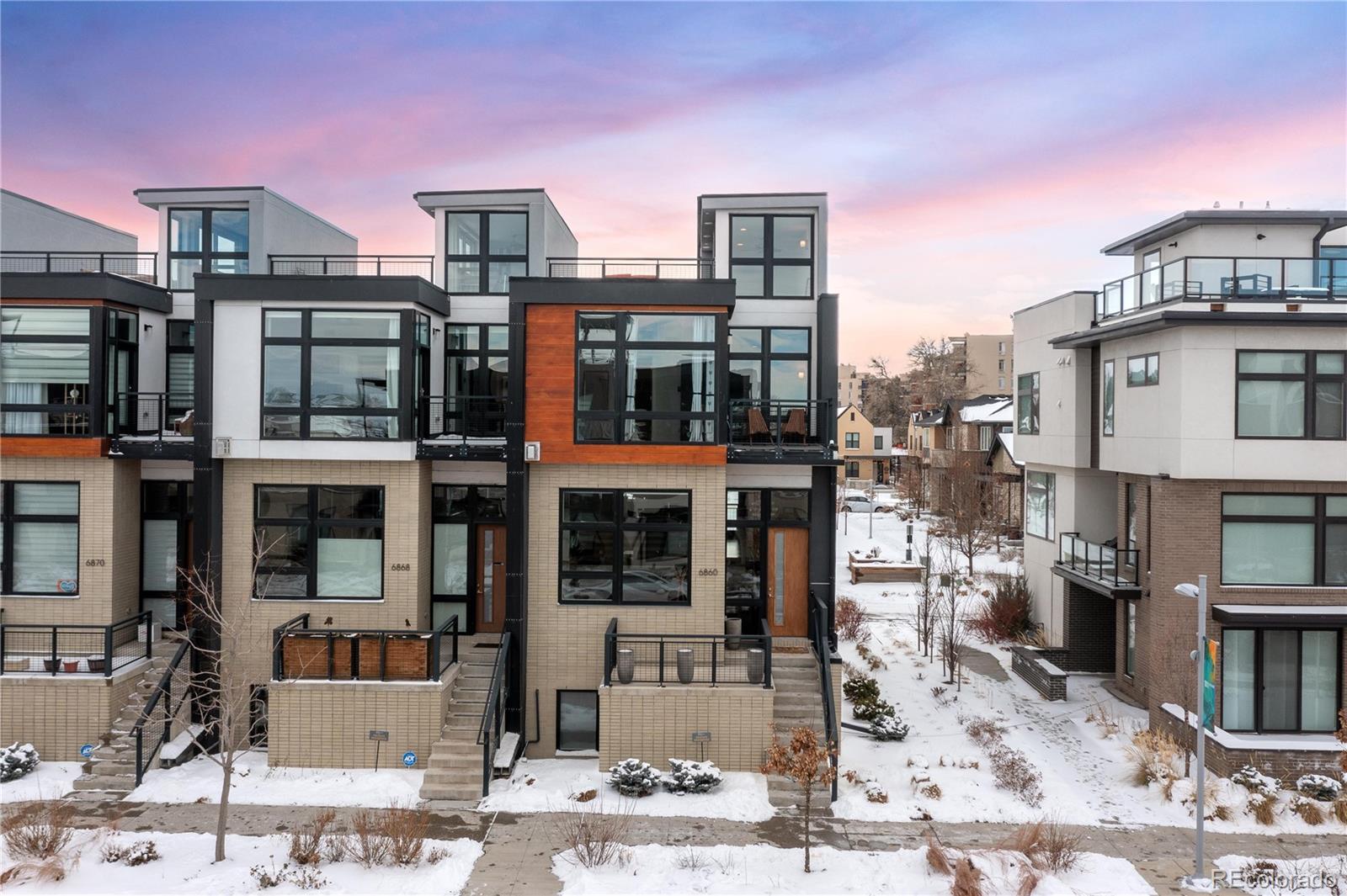 MLS Image #41 for 6860 e lowry boulevard,denver, Colorado