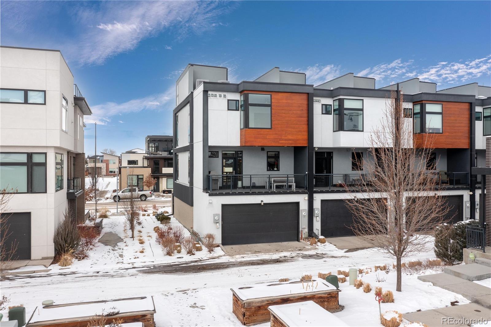 MLS Image #43 for 6860 e lowry boulevard,denver, Colorado