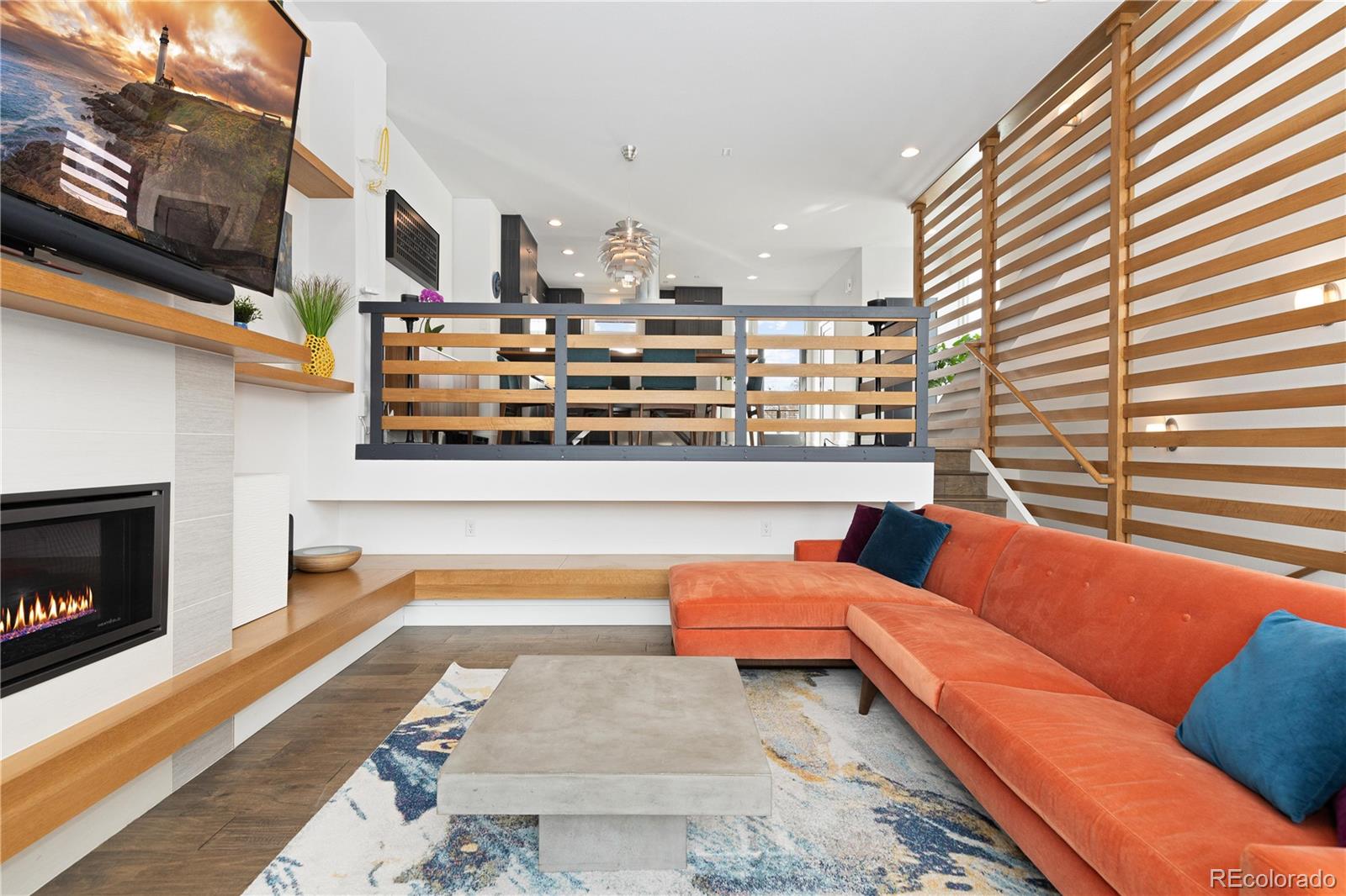 MLS Image #6 for 6860 e lowry boulevard,denver, Colorado