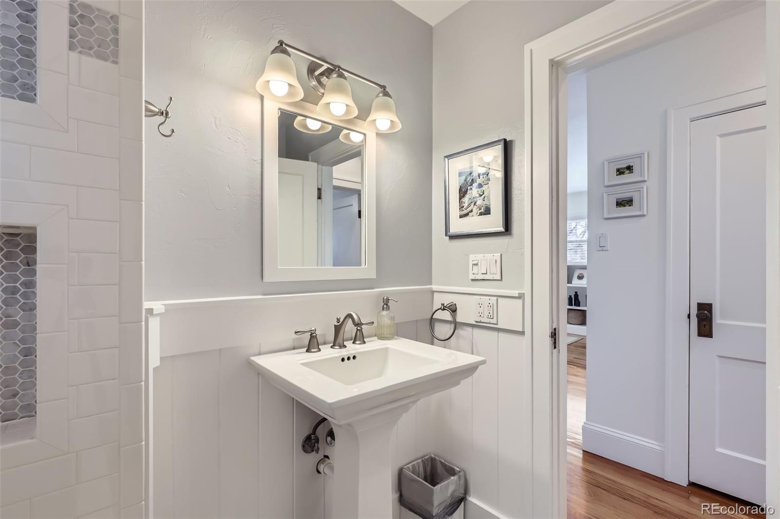 MLS Image #11 for 1395 s josephine street,denver, Colorado