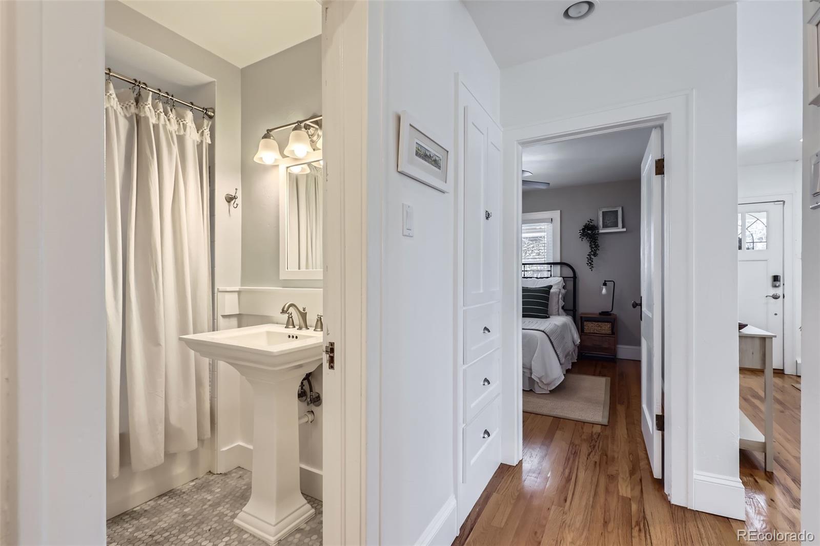 MLS Image #14 for 1395 s josephine street,denver, Colorado