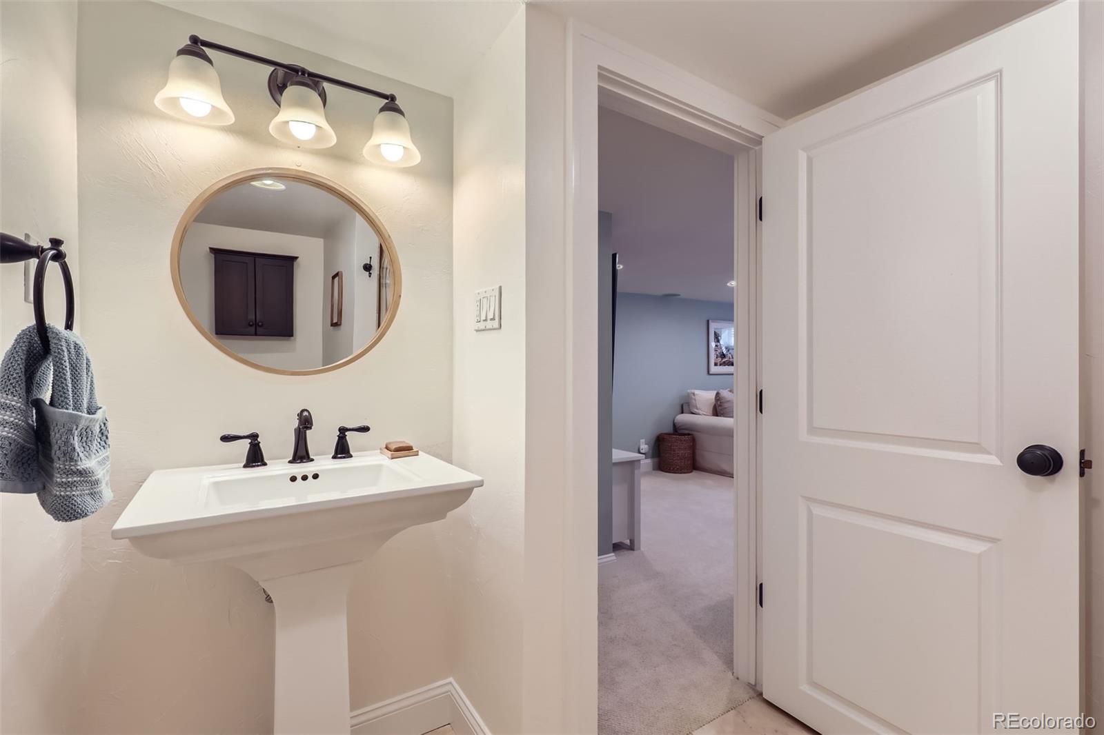 MLS Image #20 for 1395 s josephine street,denver, Colorado