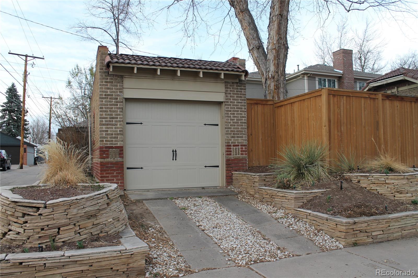 MLS Image #27 for 1395 s josephine street,denver, Colorado