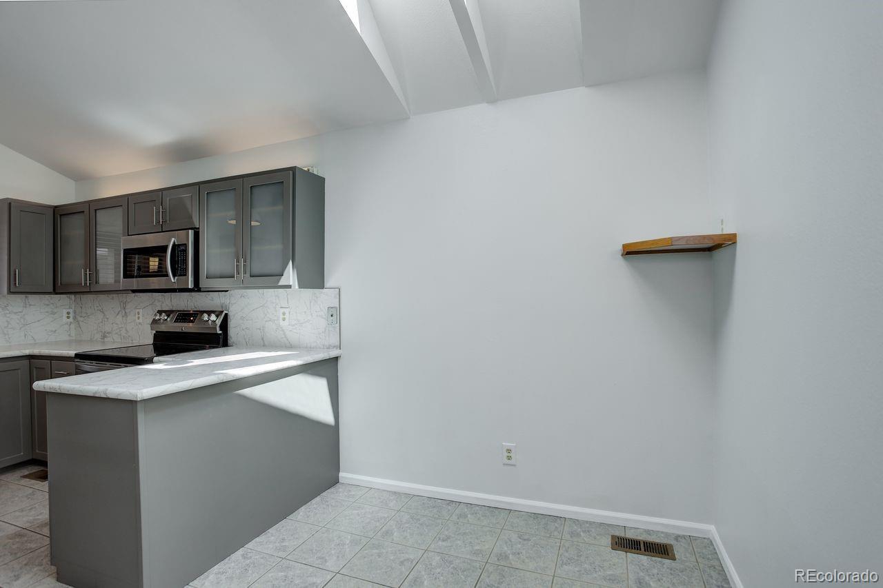 MLS Image #12 for 11186 e baltic drive,aurora, Colorado