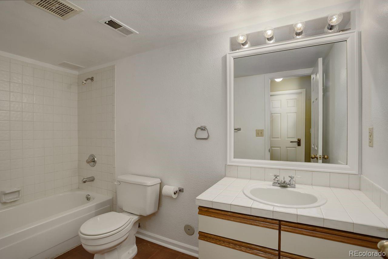MLS Image #28 for 11186 e baltic drive,aurora, Colorado
