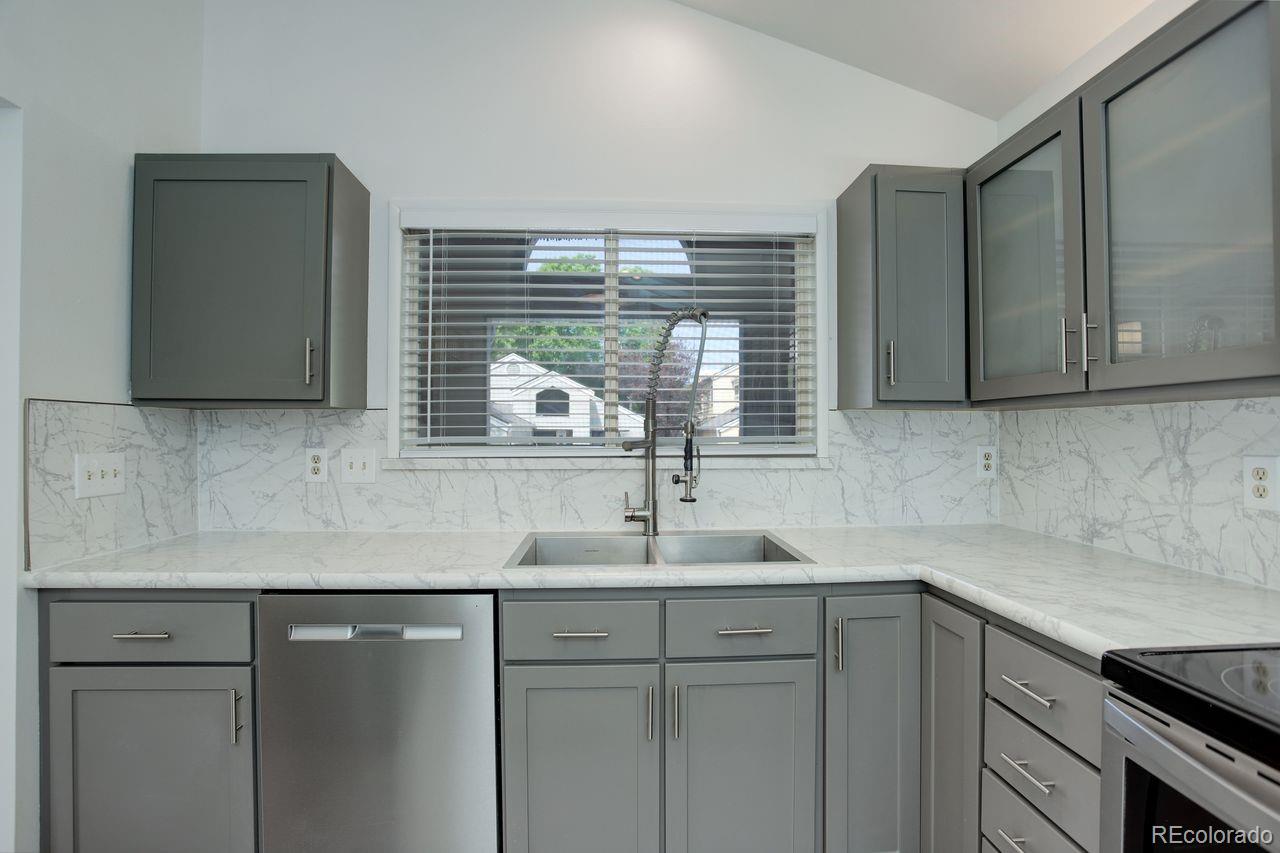 MLS Image #9 for 11186 e baltic drive,aurora, Colorado