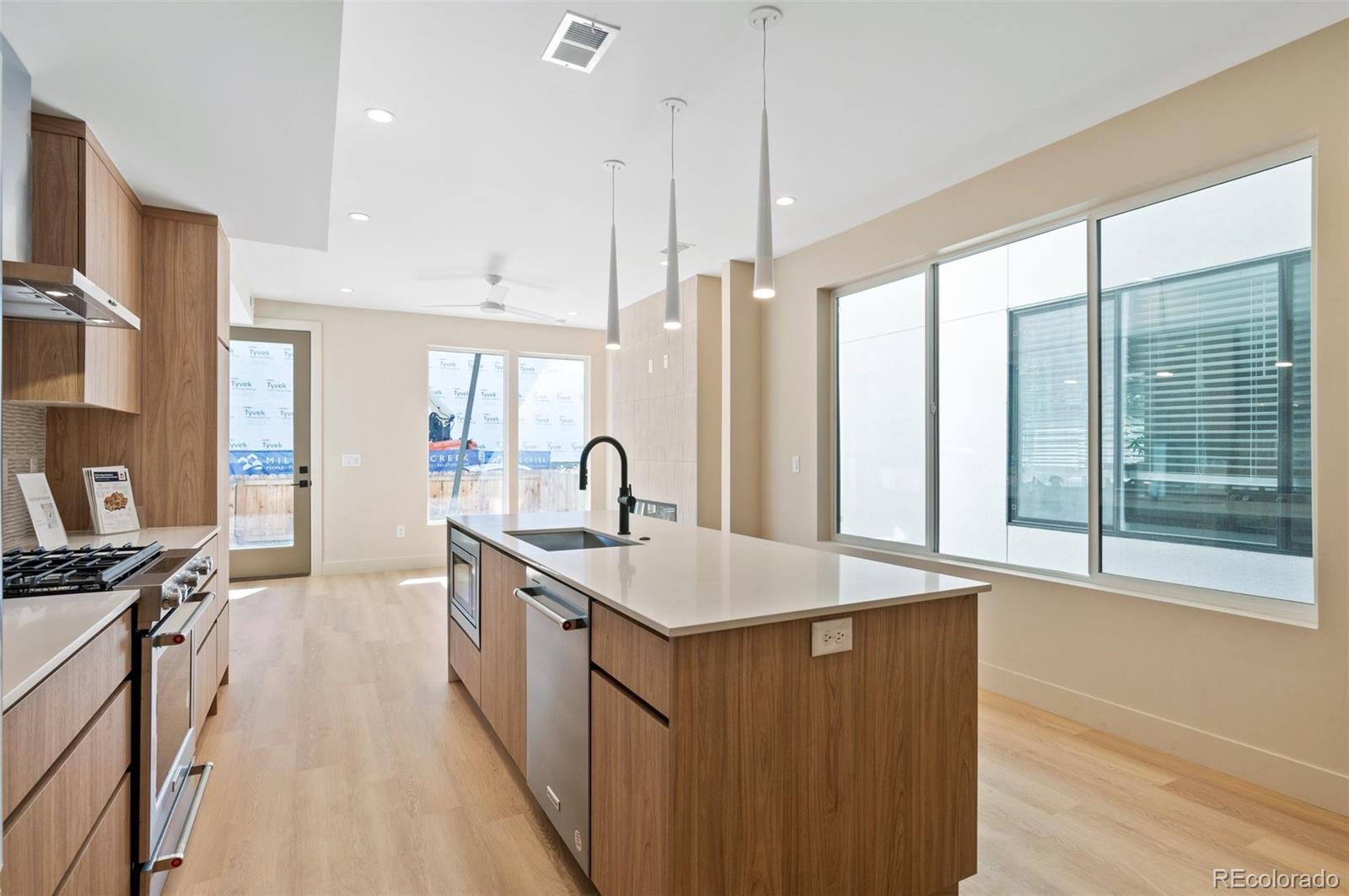 CMA Image for 2325 s high street,Denver, Colorado