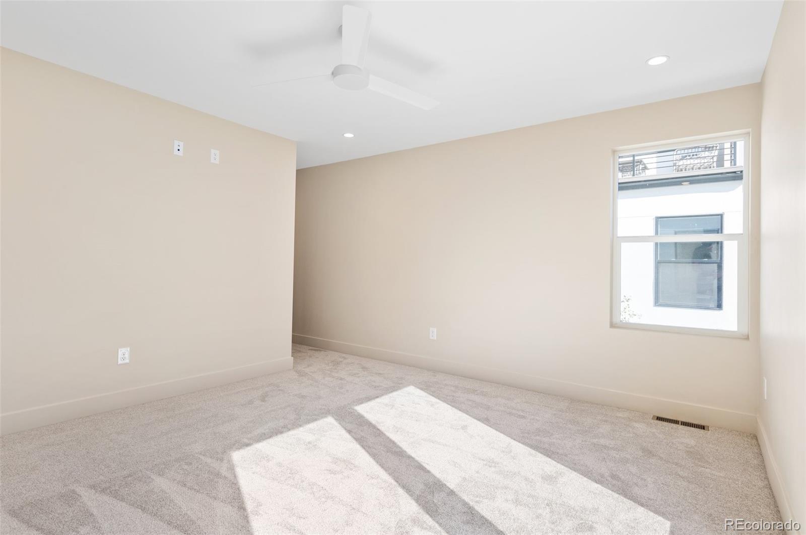 MLS Image #11 for 2325 s high street,denver, Colorado