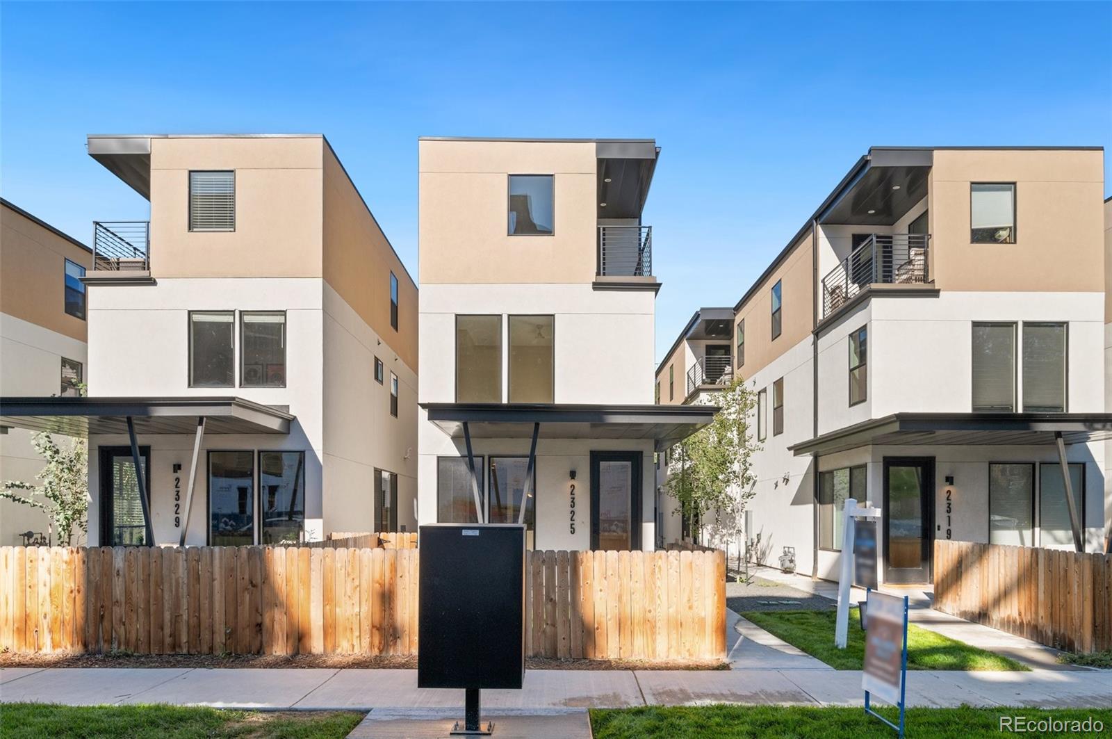 MLS Image #26 for 2325 s high street,denver, Colorado