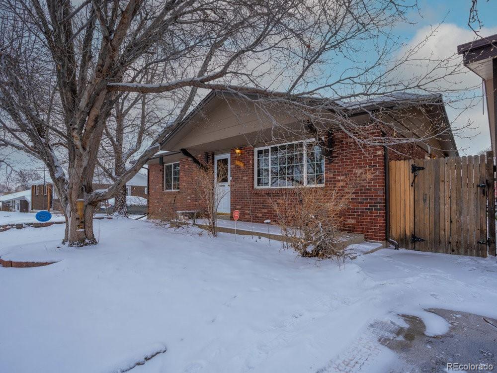 MLS Image #3 for 1466  elmwood lane,denver, Colorado