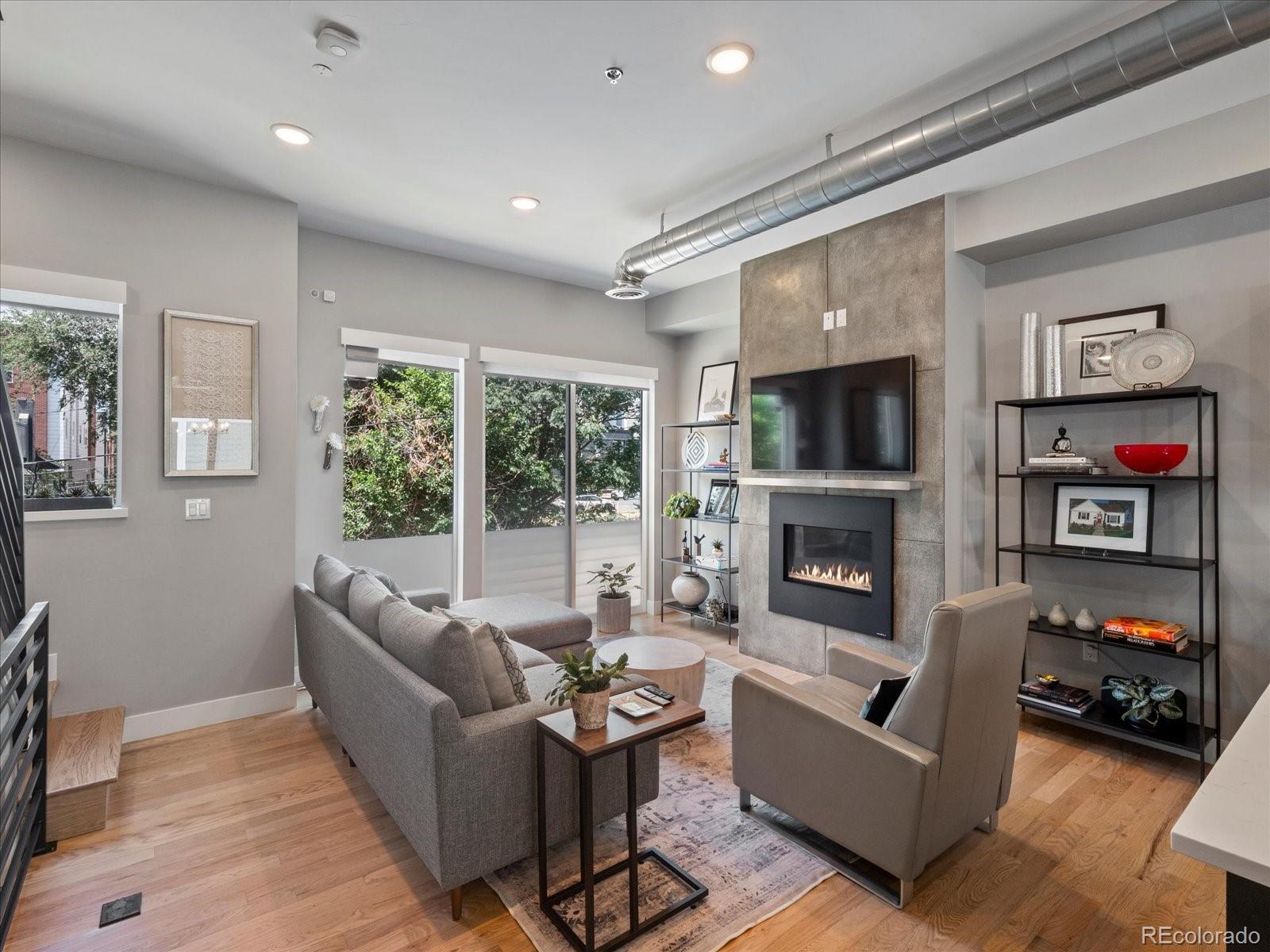 MLS Image #3 for 2833 w 25th avenue,denver, Colorado