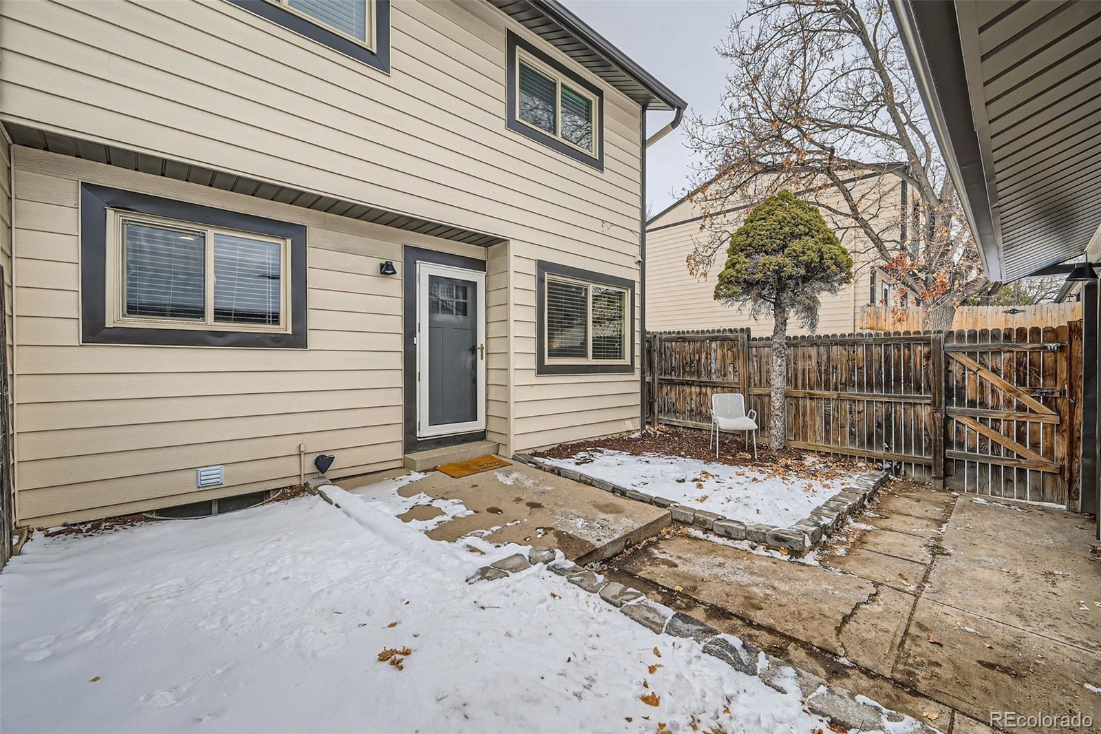 MLS Image #22 for 11919 e yale avenue,aurora, Colorado