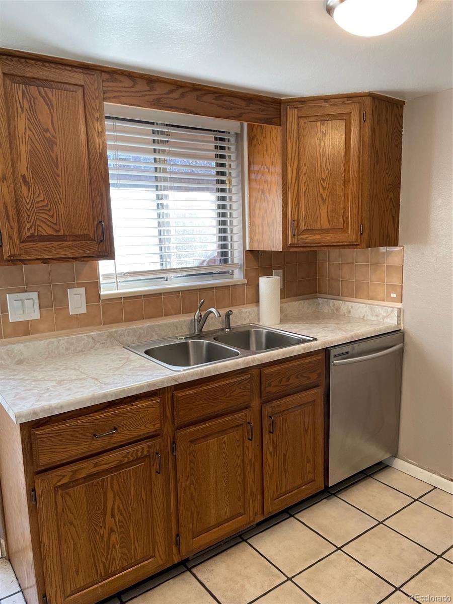 MLS Image #7 for 1731  quail street,lakewood, Colorado