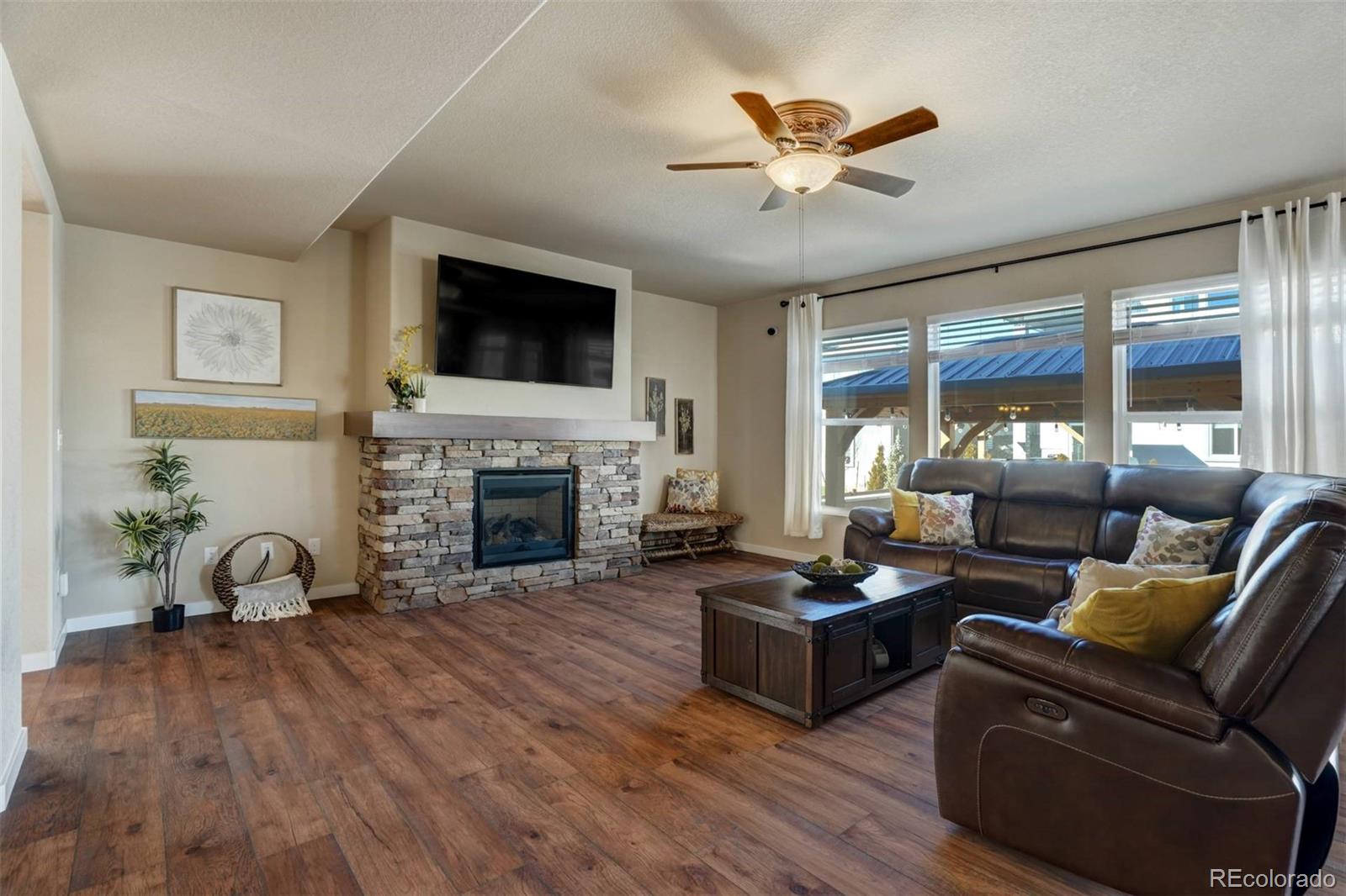 MLS Image #3 for 6356  deco drive,colorado springs, Colorado