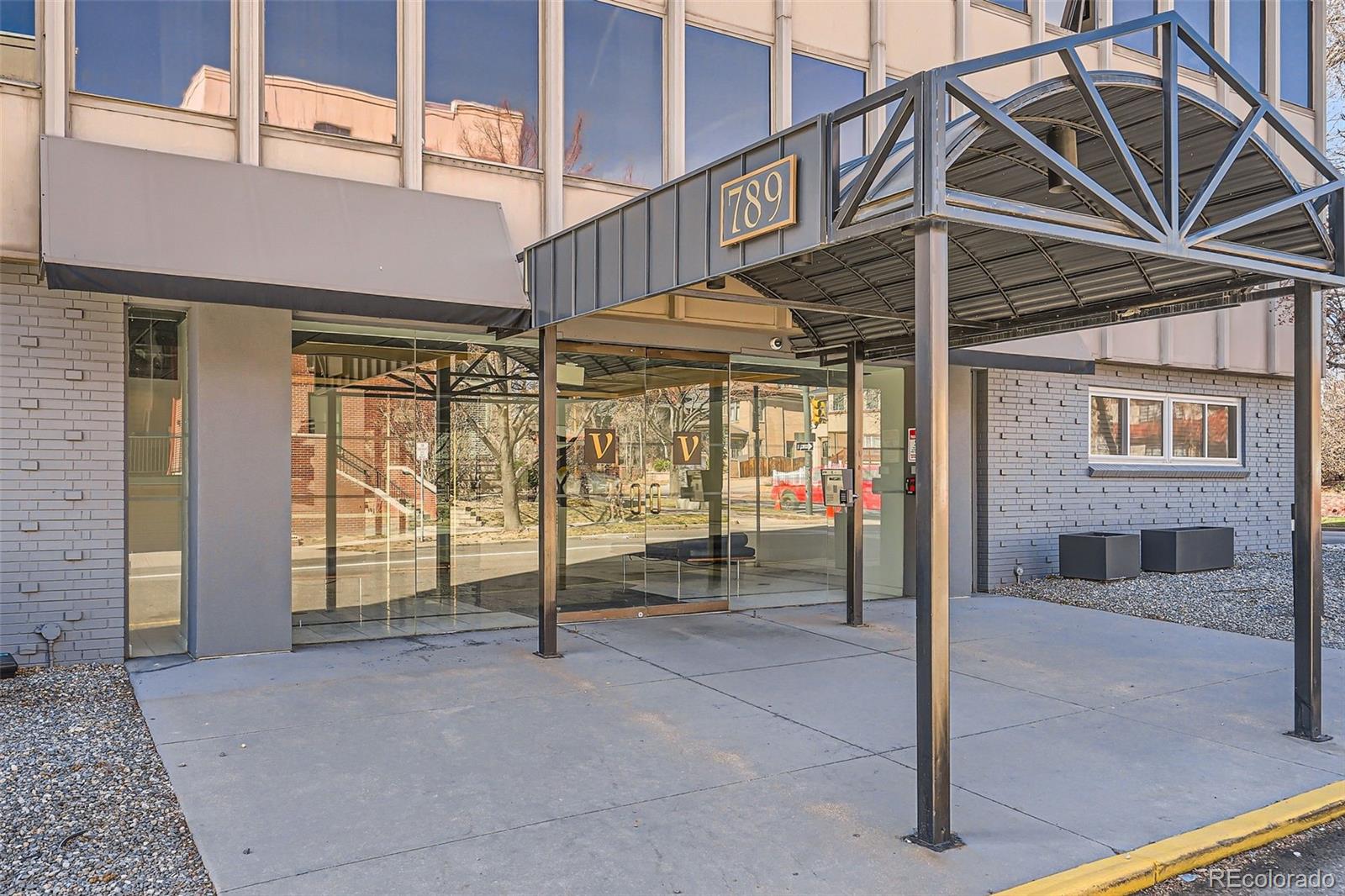 MLS Image #0 for 789 n clarkson street,denver, Colorado