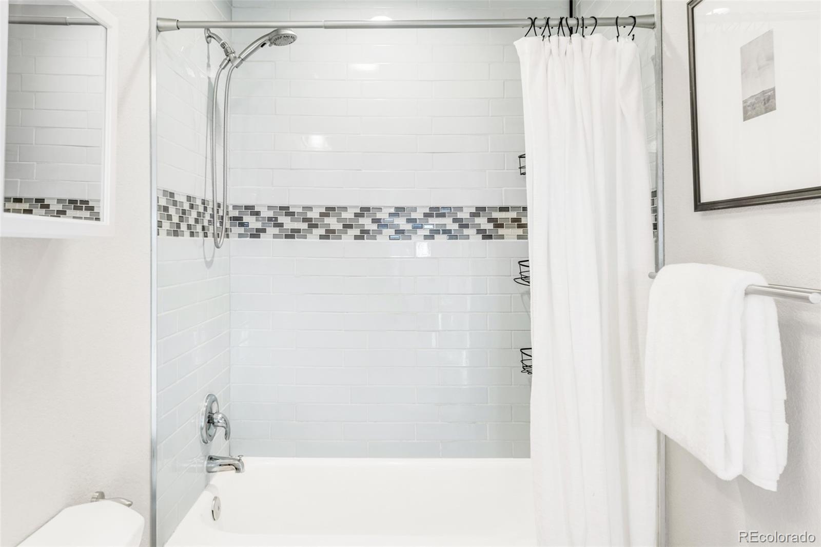 MLS Image #19 for 185 s eliot street,denver, Colorado