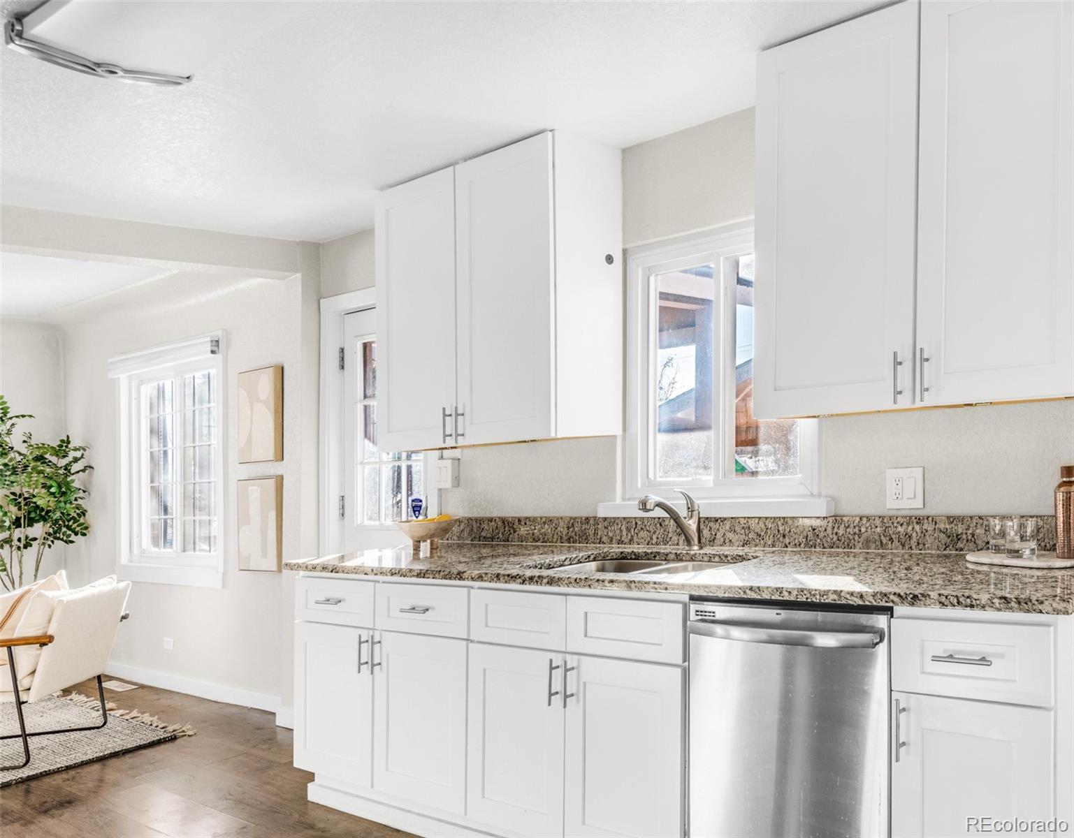 MLS Image #9 for 185 s eliot street,denver, Colorado