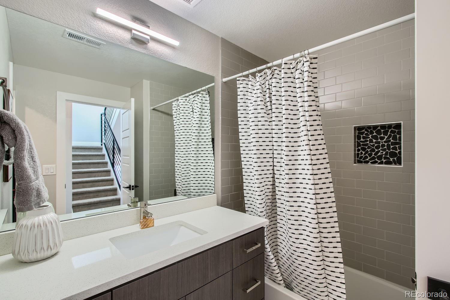MLS Image #20 for 2804 w 53rd avenue,denver, Colorado