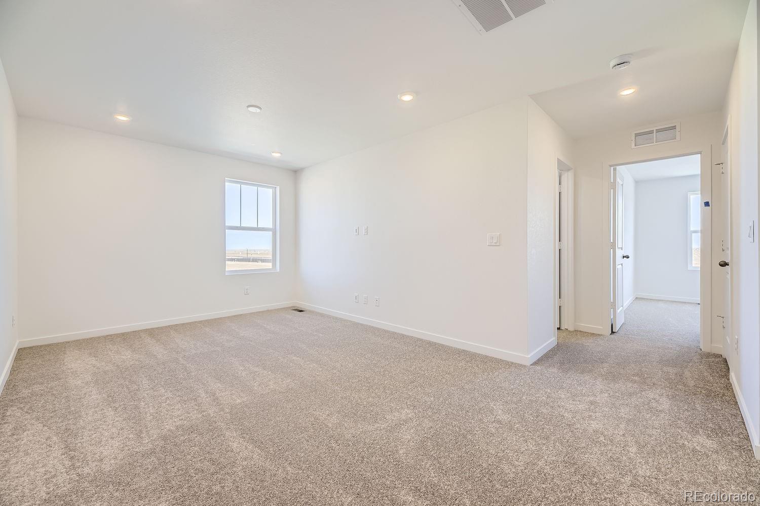 MLS Image #10 for 739 n deer park street,watkins, Colorado